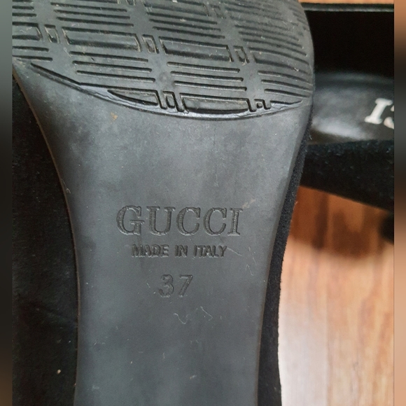 Gucci Suede Platform Pumps - Picture 6 of 8